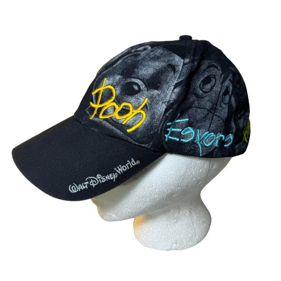 WALT DISNEY WORLD Winnie the Pooh Autographs Graphic Cap - Picture 1 of 7
